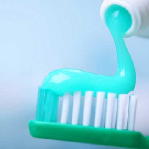 خمیر دندان نعنایی کلوز آپ 50 میلی لیتر