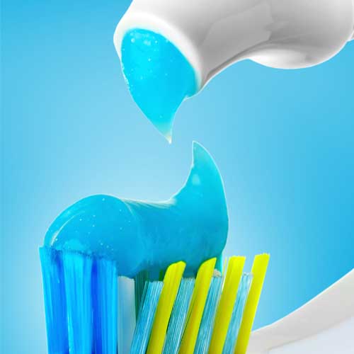 خمیر دندان نعنایی کلوز آپ 50 میلی لیتر