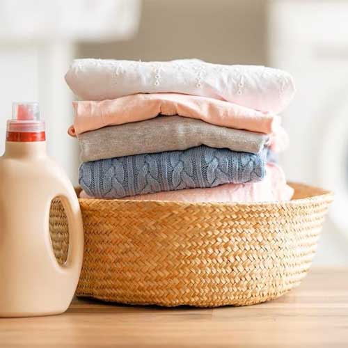 مایع نرم کننده لباس سپید 