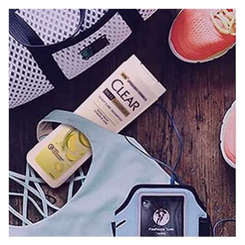 شامپو موهای چرب بانوان کلیر 
 400 میلی لیتر